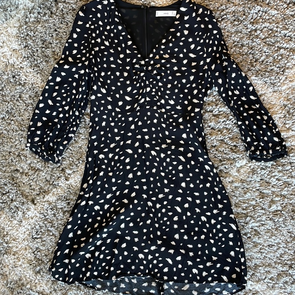 Black Spotted Mini Dress with Quarter Sleeves